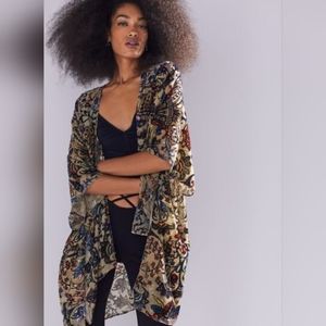 UO Mayfair Velvet Burnout Kimono